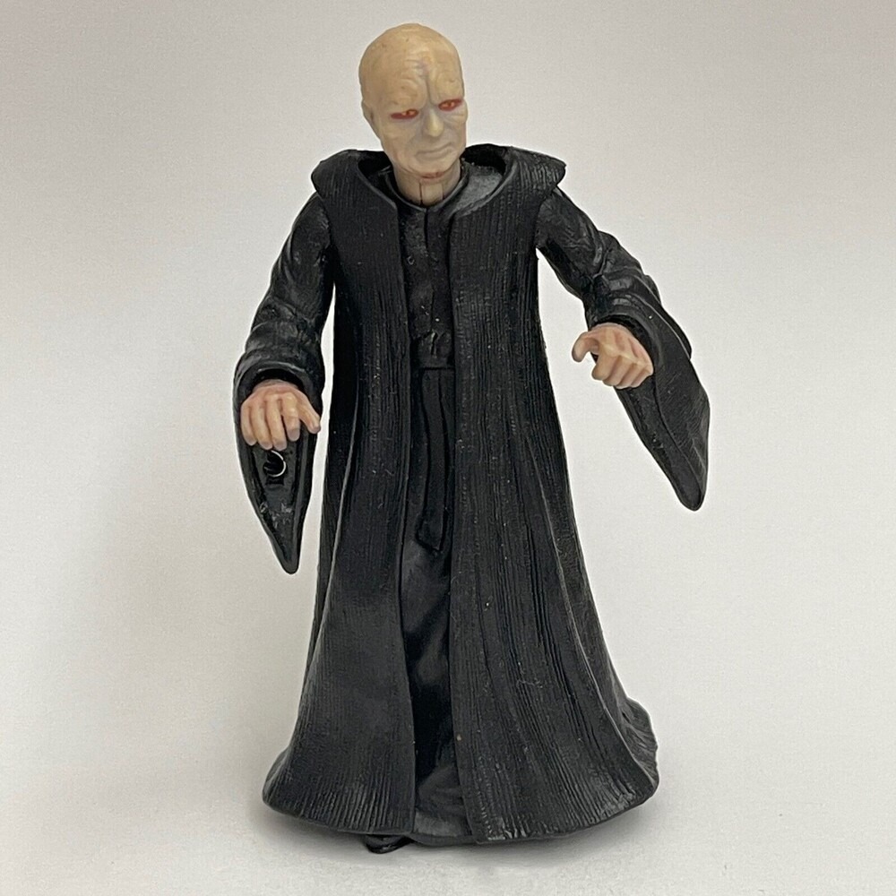 Hasbro LFL Star Wars 2004 Emperor Palpatine Figure 3 1/2" tall